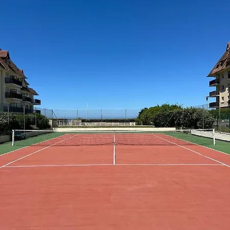 Beau Avec Acces Plage, Jardin, Piscine, Tennis, Velos, Netflix 公寓 卡布尔