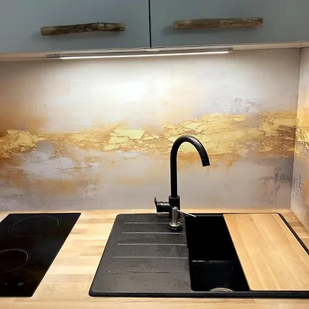 Beau Avec Acces Plage, Jardin, Piscine, Tennis, Velos, Netflix קאבורג