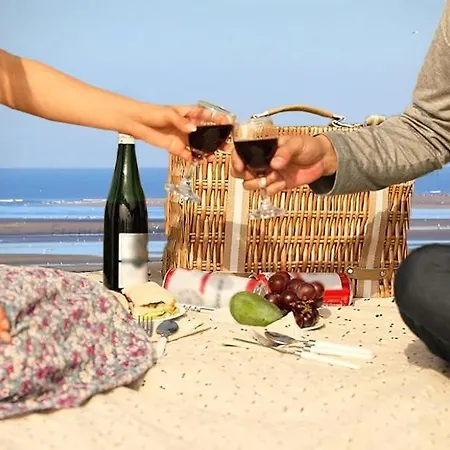 Beau Avec Acces Plage, Jardin, Piscine, Tennis, Velos, Netflix דירה *