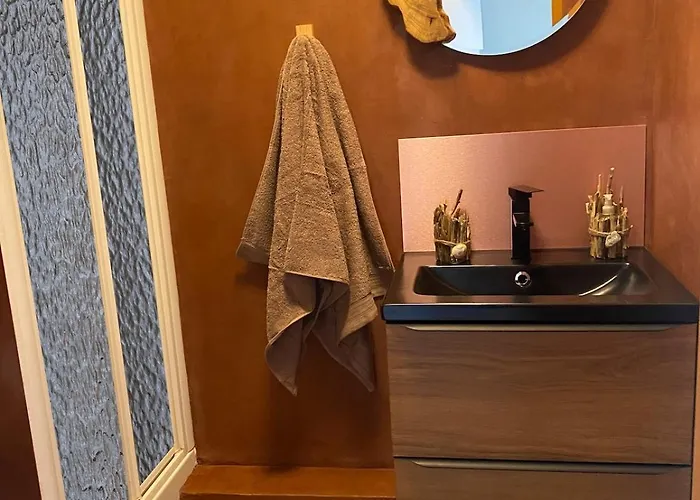 Beau Studio Acces Plage, Piscine, Jardin, Tennis, Velos, Netflix Lejlighed *