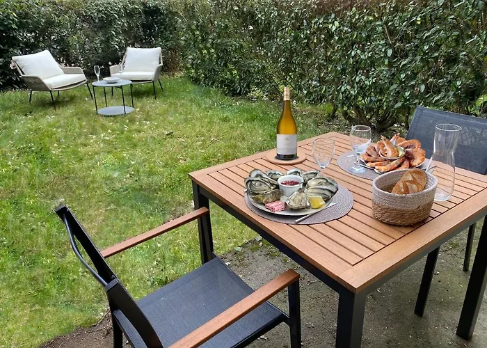 Beau Studio Acces Plage, Piscine, Jardin, Tennis, Velos, Netflix Lejlighed