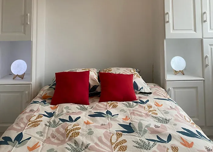 Beau Studio Acces Plage, Piscine, Jardin, Tennis, Velos, Netflix Cabourg